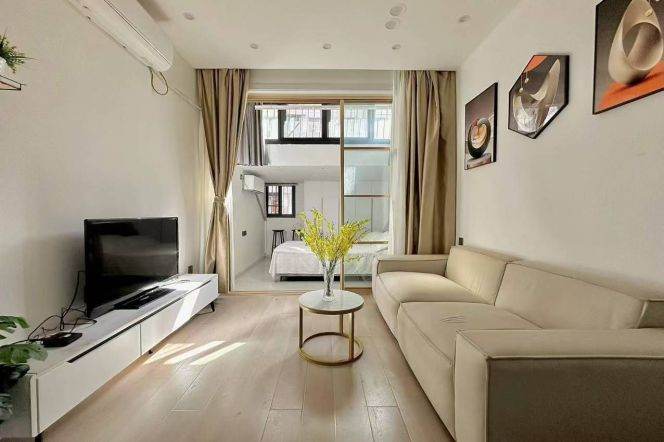 1BR Apartment near Caoyang Road Metro