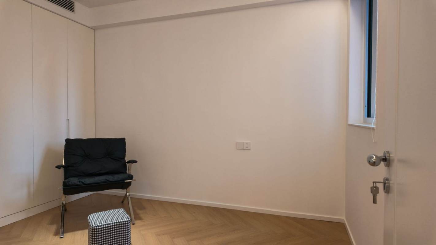 Housing image — Bedroom