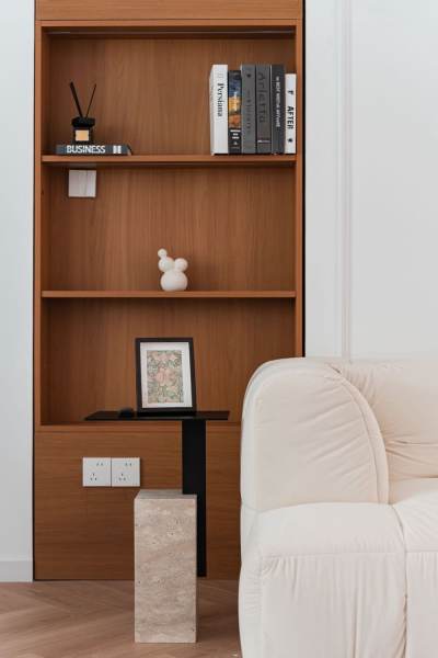 Housing image — Living Room