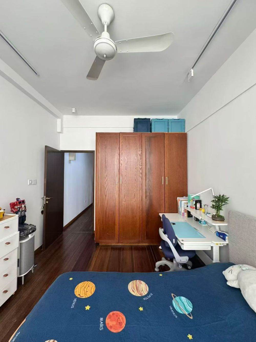 Housing image