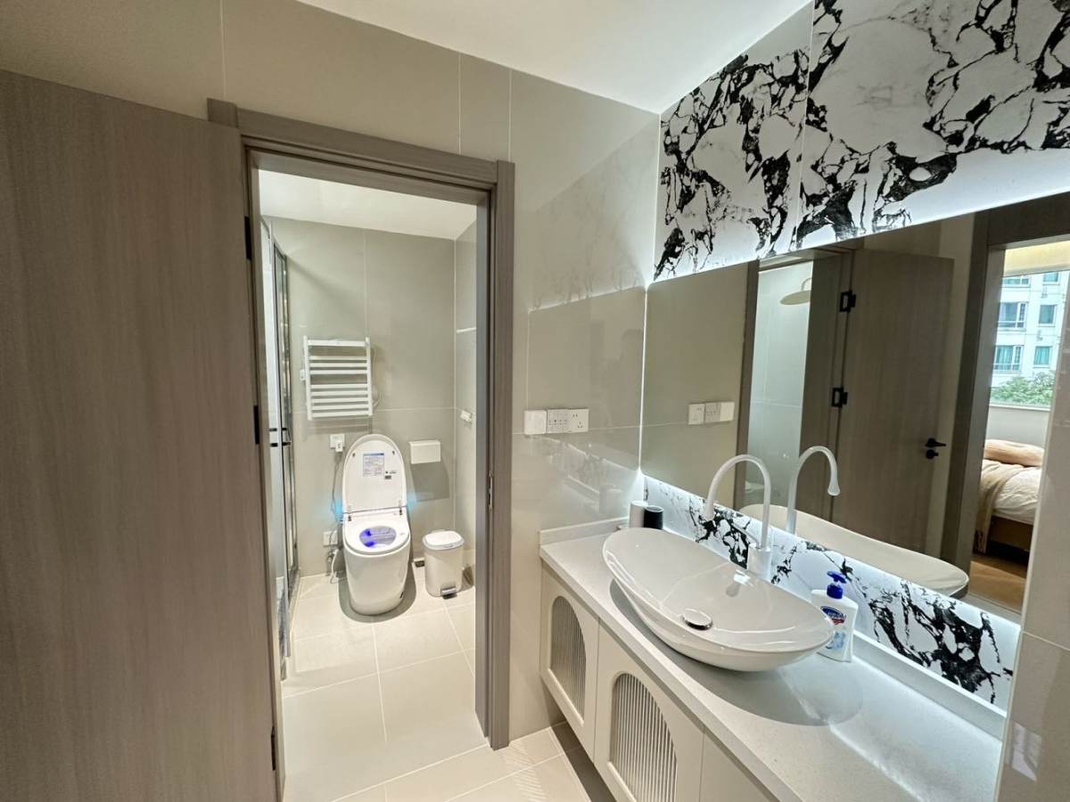 Housing image — Bathroom