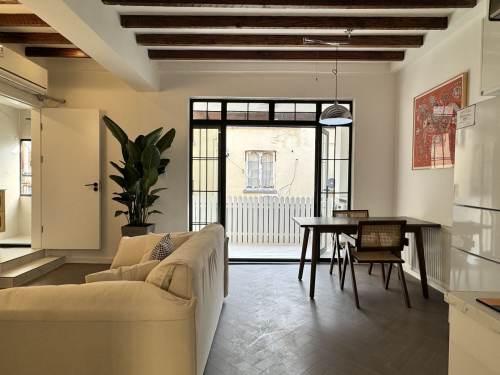 Housing image — Living Room