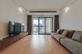 Spacious 2BR Apartment near Jiangning Rd Metro (L13)