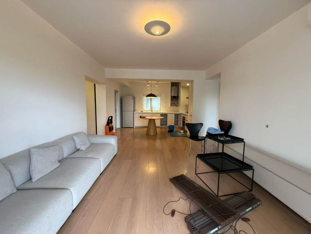 Housing image — Living Room