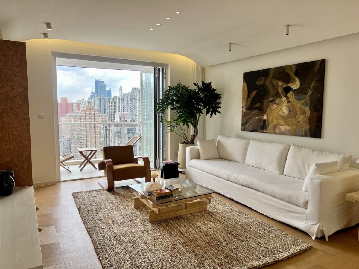 Housing image — Living Room