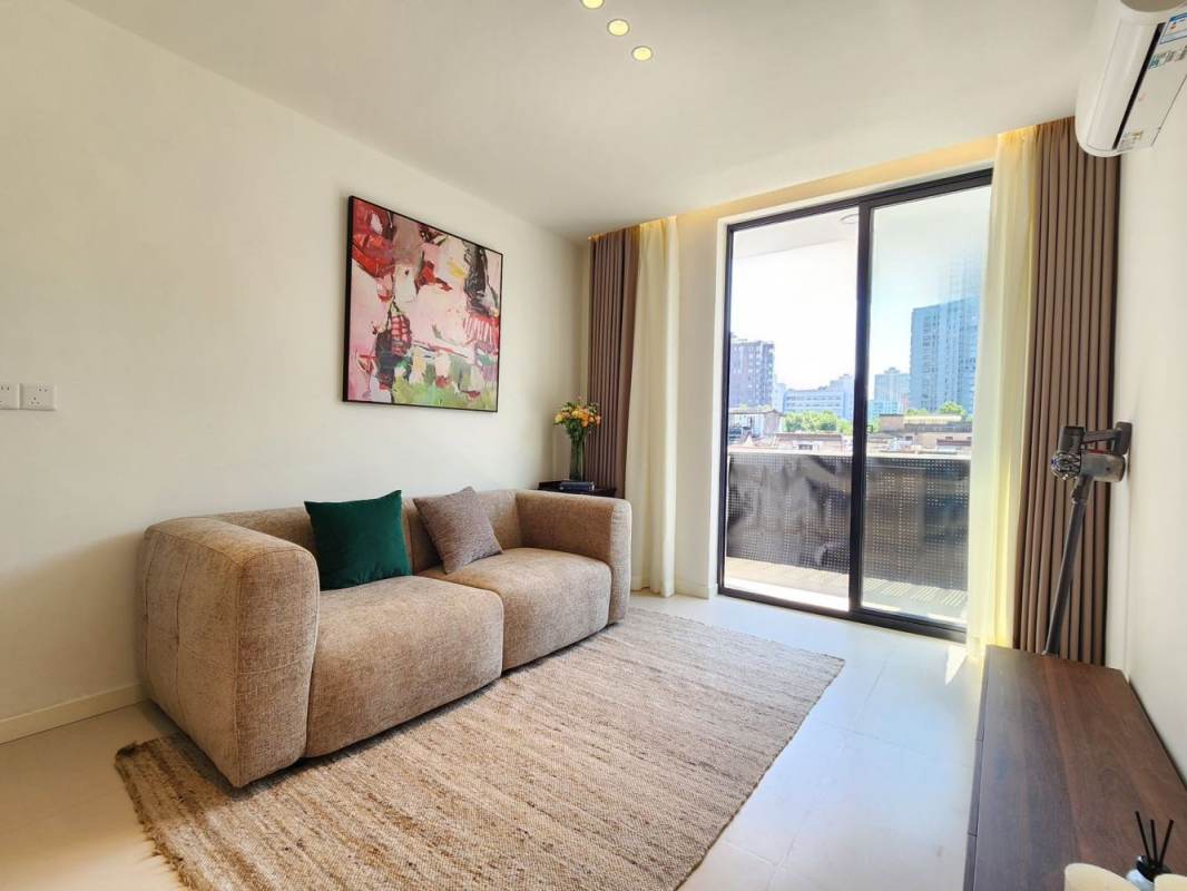 Housing image — Living Room