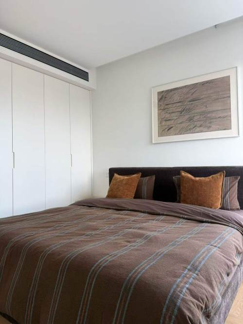 Housing image — Bedroom