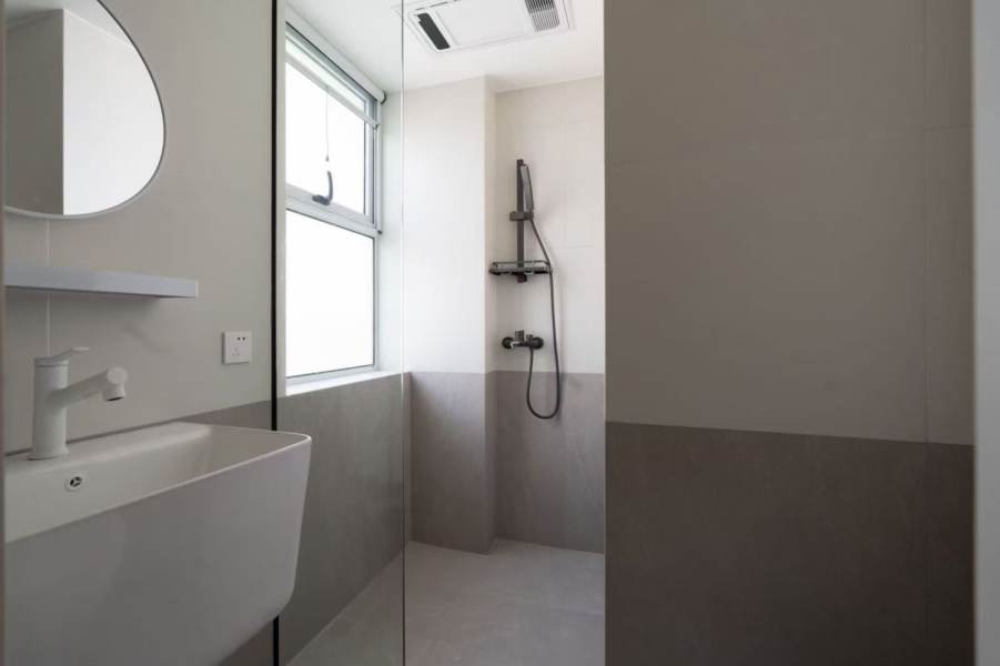 Housing image — Bathroom