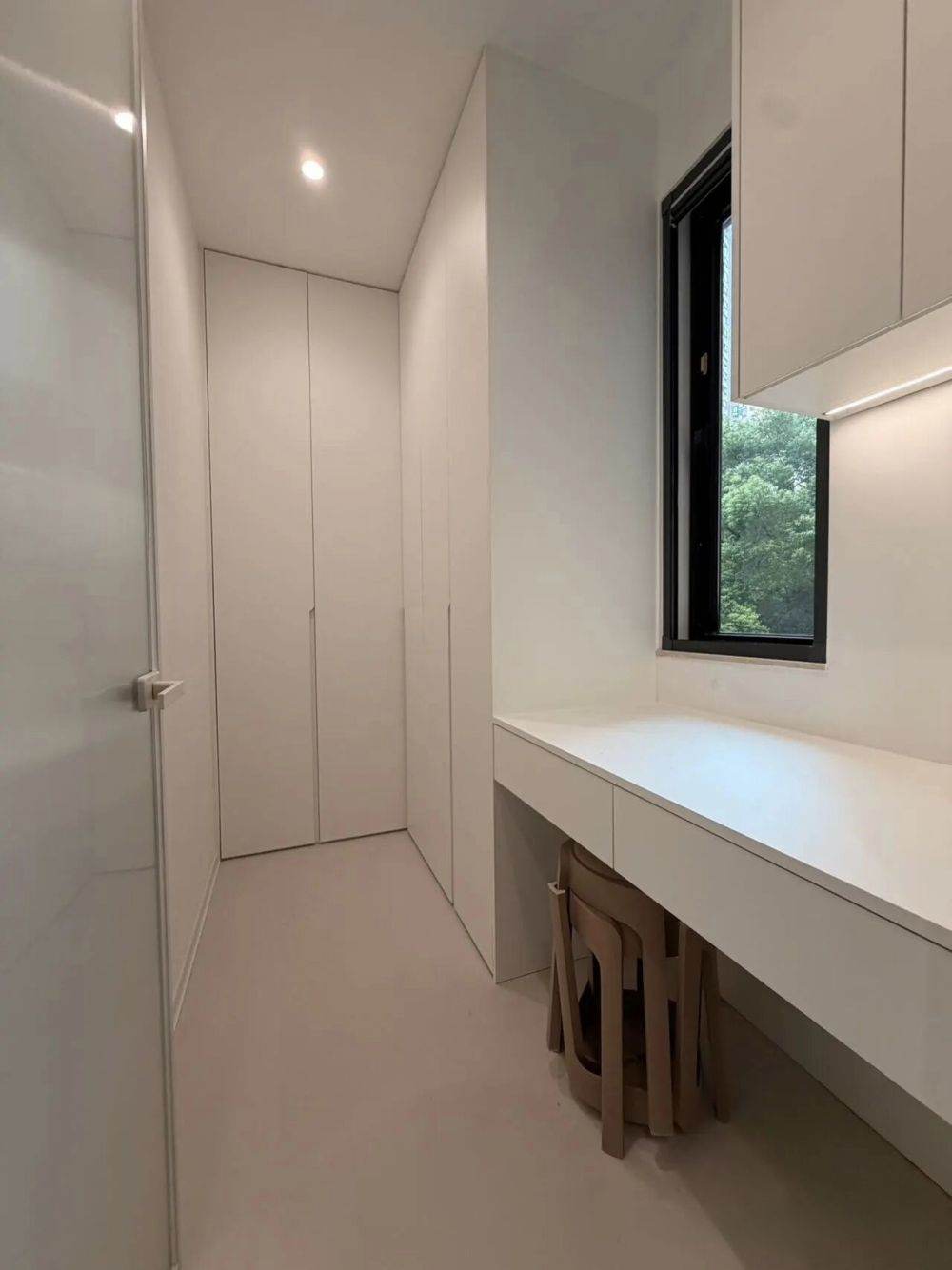 Housing image — Study