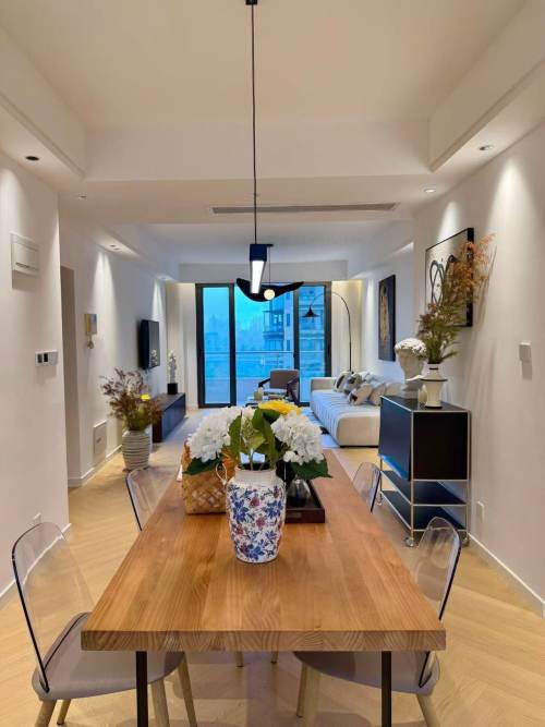 Housing image — Living Room
