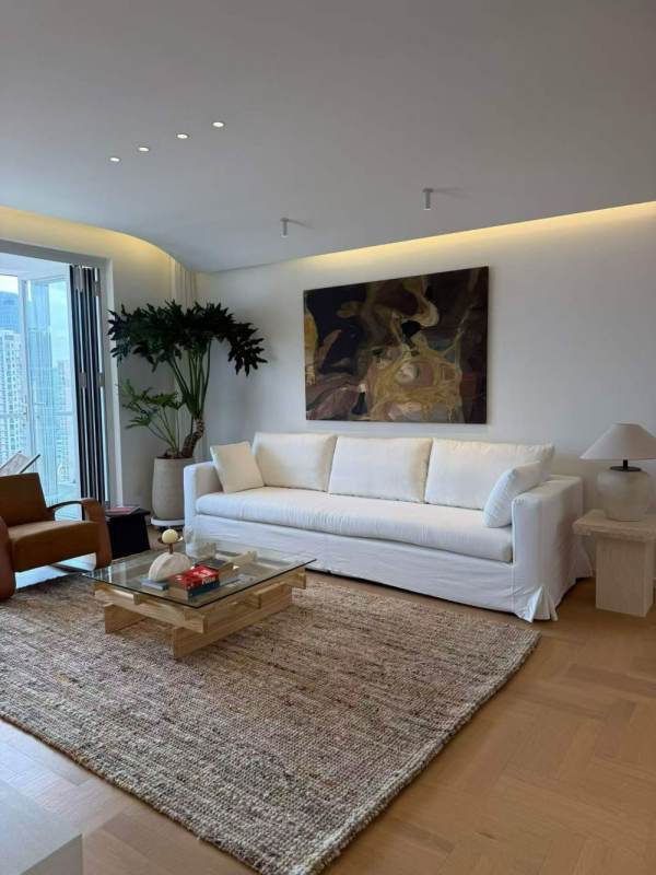 Housing image — Living Room