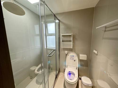 Housing image — Bathroom