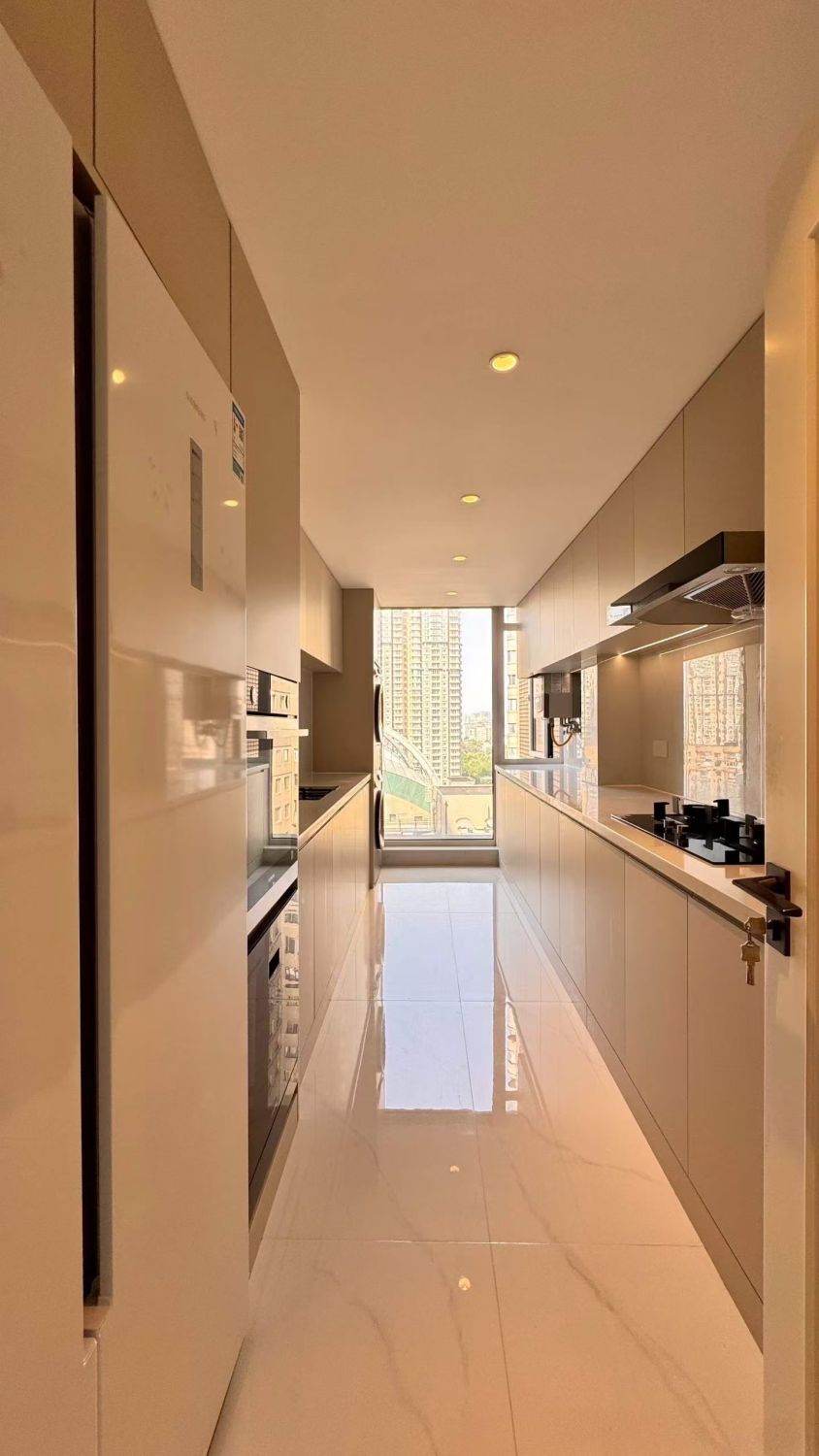 Housing image — Kitchen