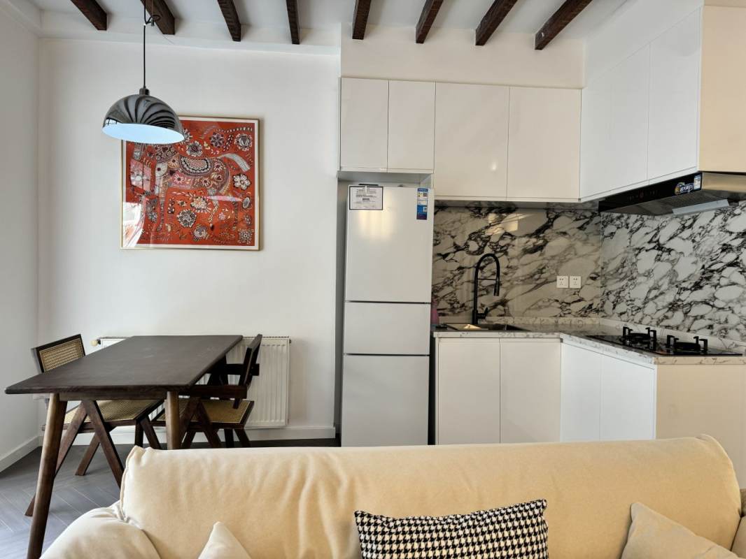 Housing image — Living Room