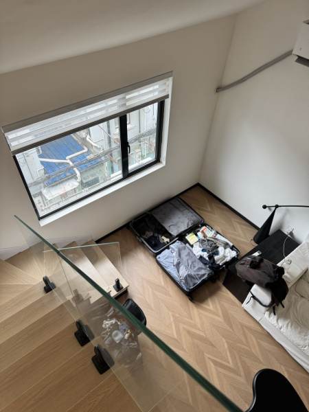 Housing image — Living Room