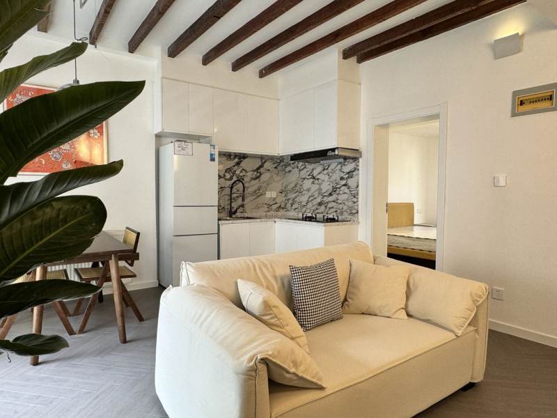 Housing image — Living Room