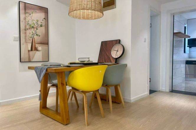 3BR Apartment in Jing'an with Terrace (L2/L12/L13)