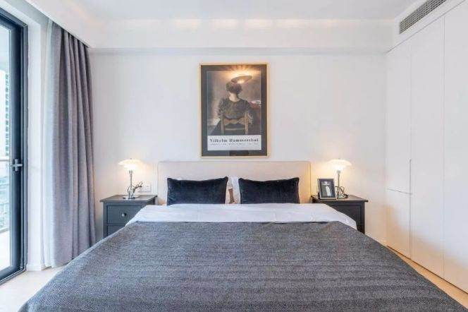 4BR Apartment in Xujiahui