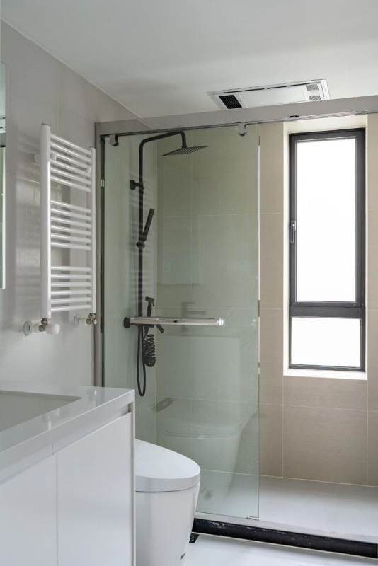 Housing image — Bathroom