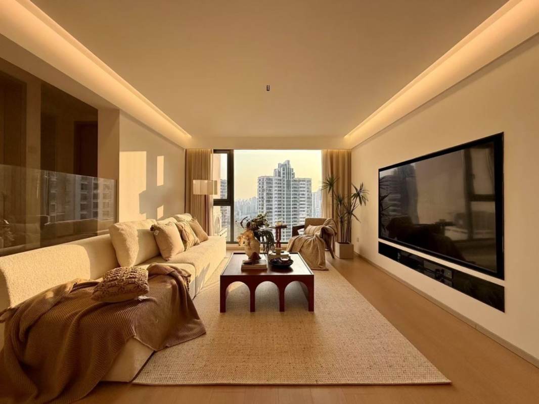 Housing image — Living Room