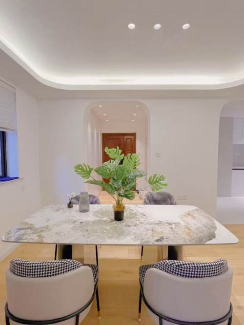 Housing image — Dining Area