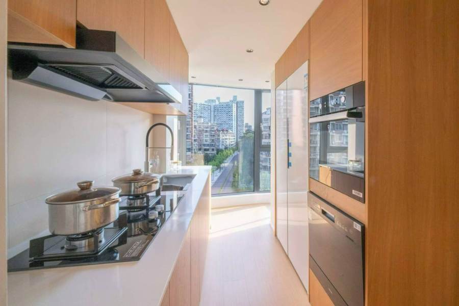 Housing image — Kitchen