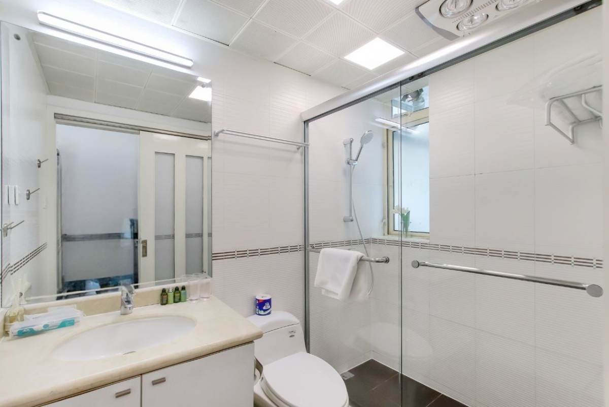 Housing image — Bathroom