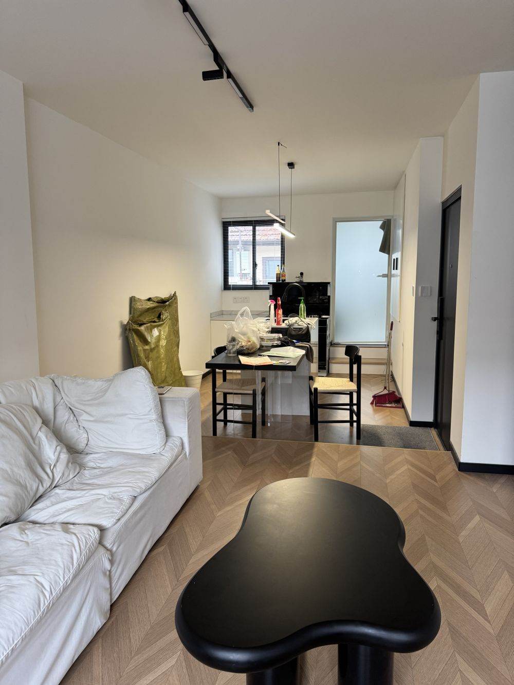 Housing image — Living Room