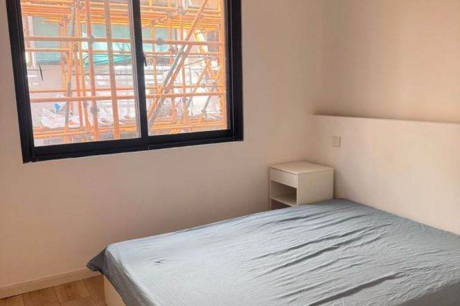 1BR Apartment in Jing'an