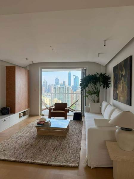 Housing image — Living Room