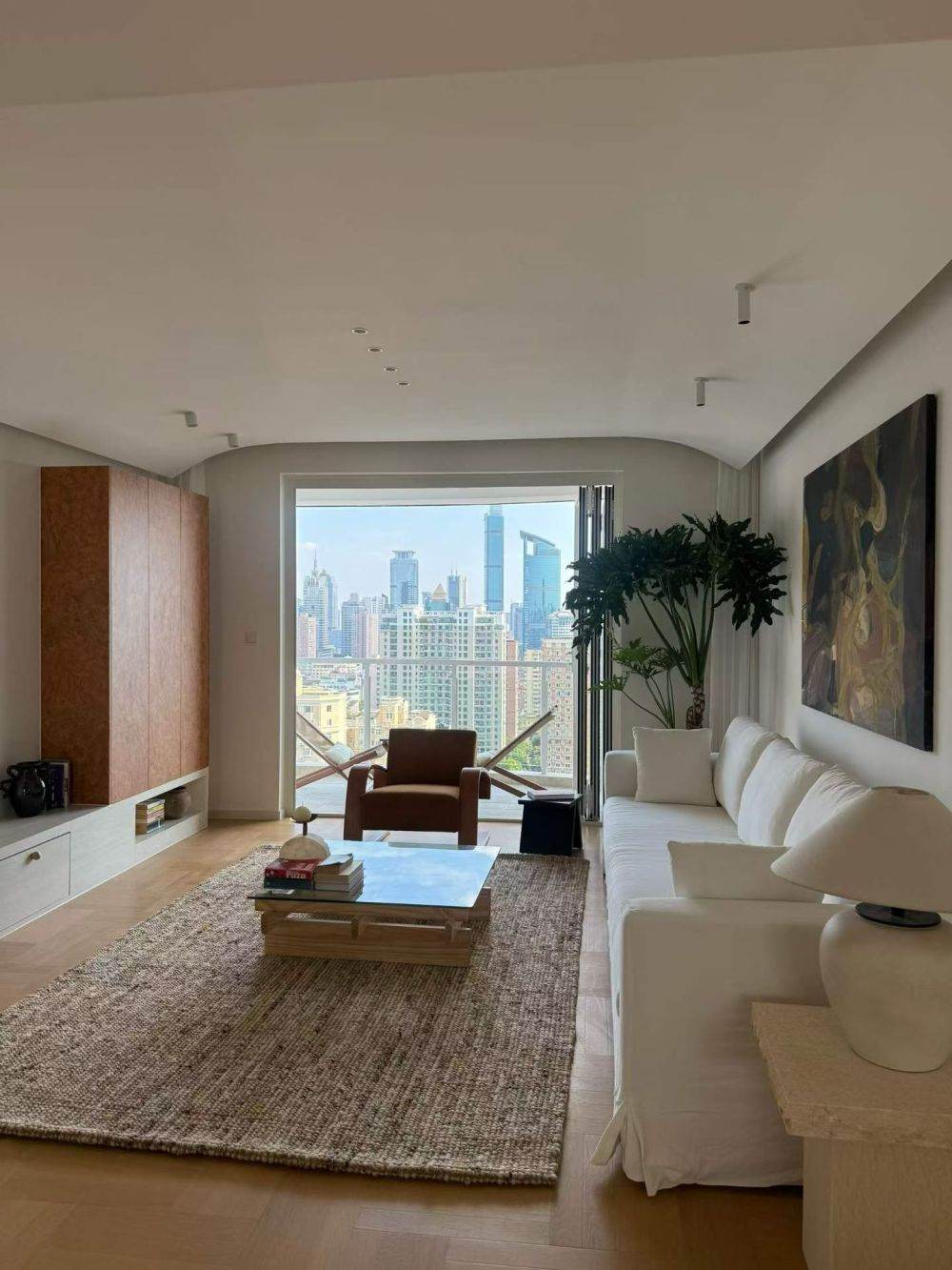 Housing image — Living Room