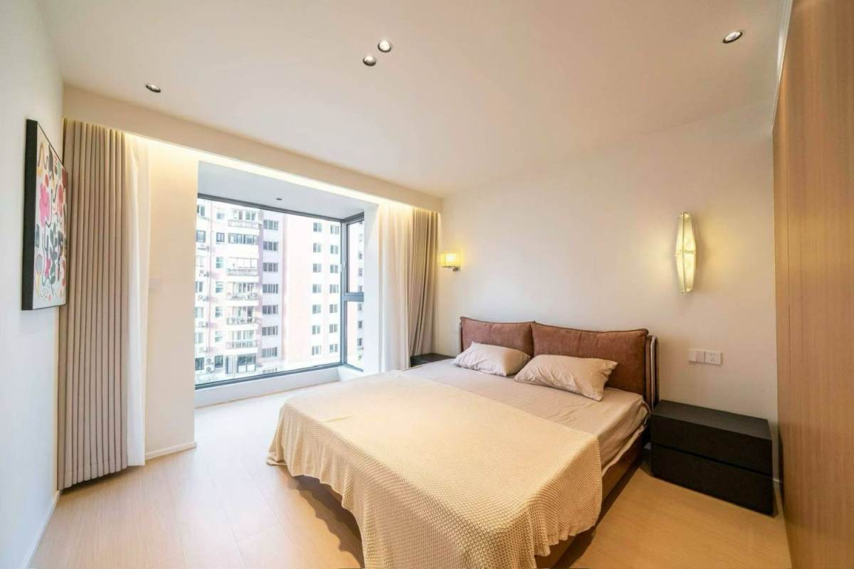 Housing image — Bedroom