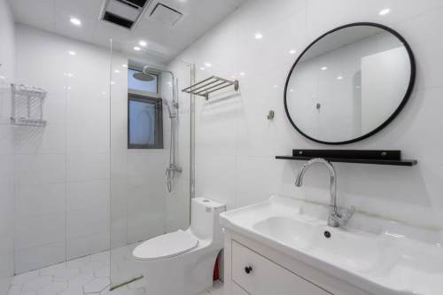 Housing image — Bathroom