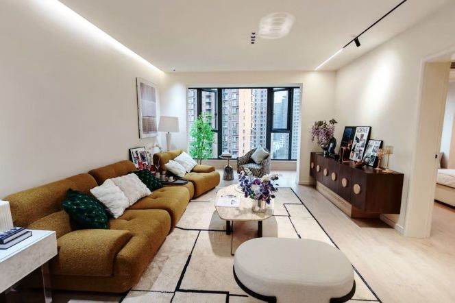 2BR Apartment near Yuanshen Road Metro (L14)