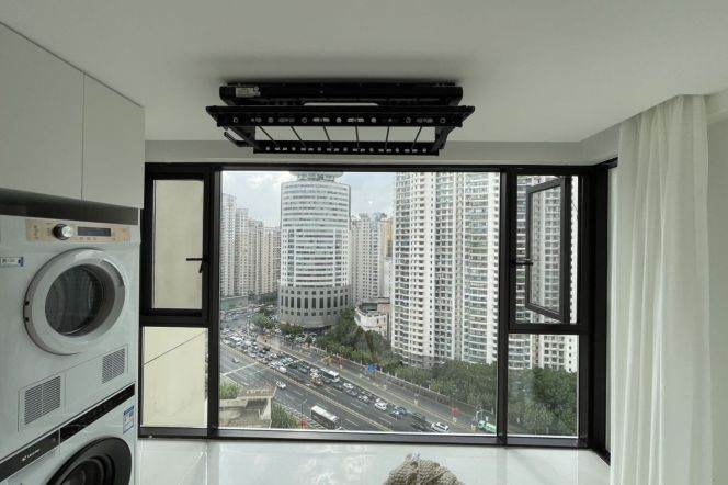 High-Floor 3BR Apartment near Wuning Road Metro with Floor-to-Ceiling Windows (L13/L14)