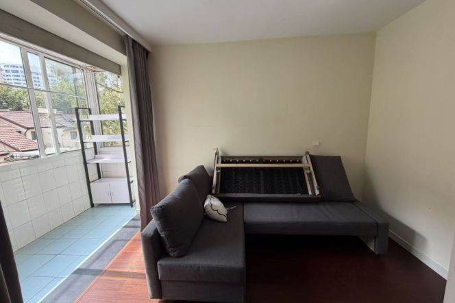 1BR Apartment in Xujiahui (L10/L11)