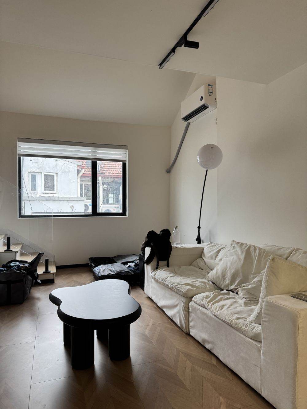 Housing image — Living Room
