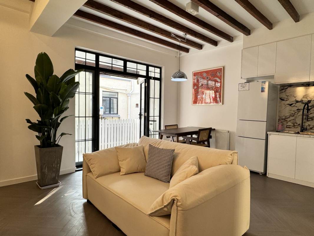 Housing image — Living Room