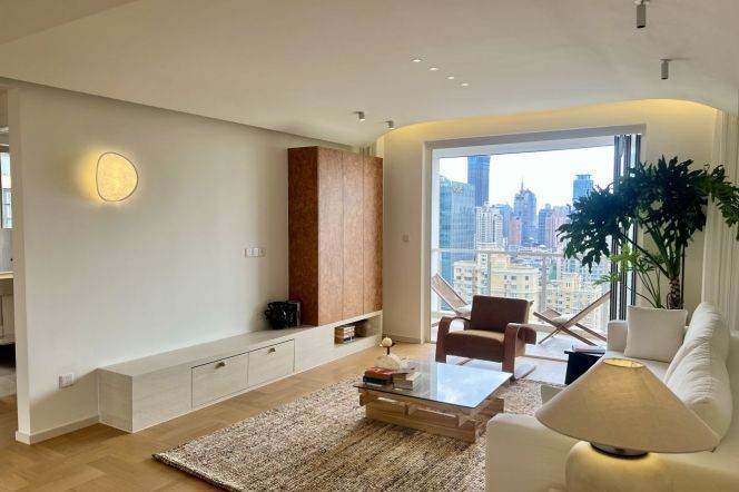 High-Floor 3BR Apartment in Jing'an with Floor-to-Ceiling Windows (L7/L13)
