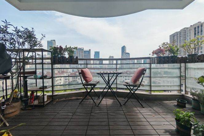 2BR Apartment in Jing'an (L7)
