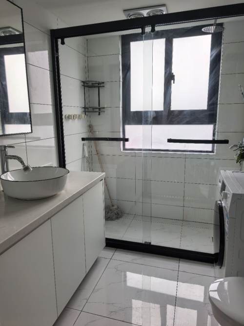 Housing image — Bathroom