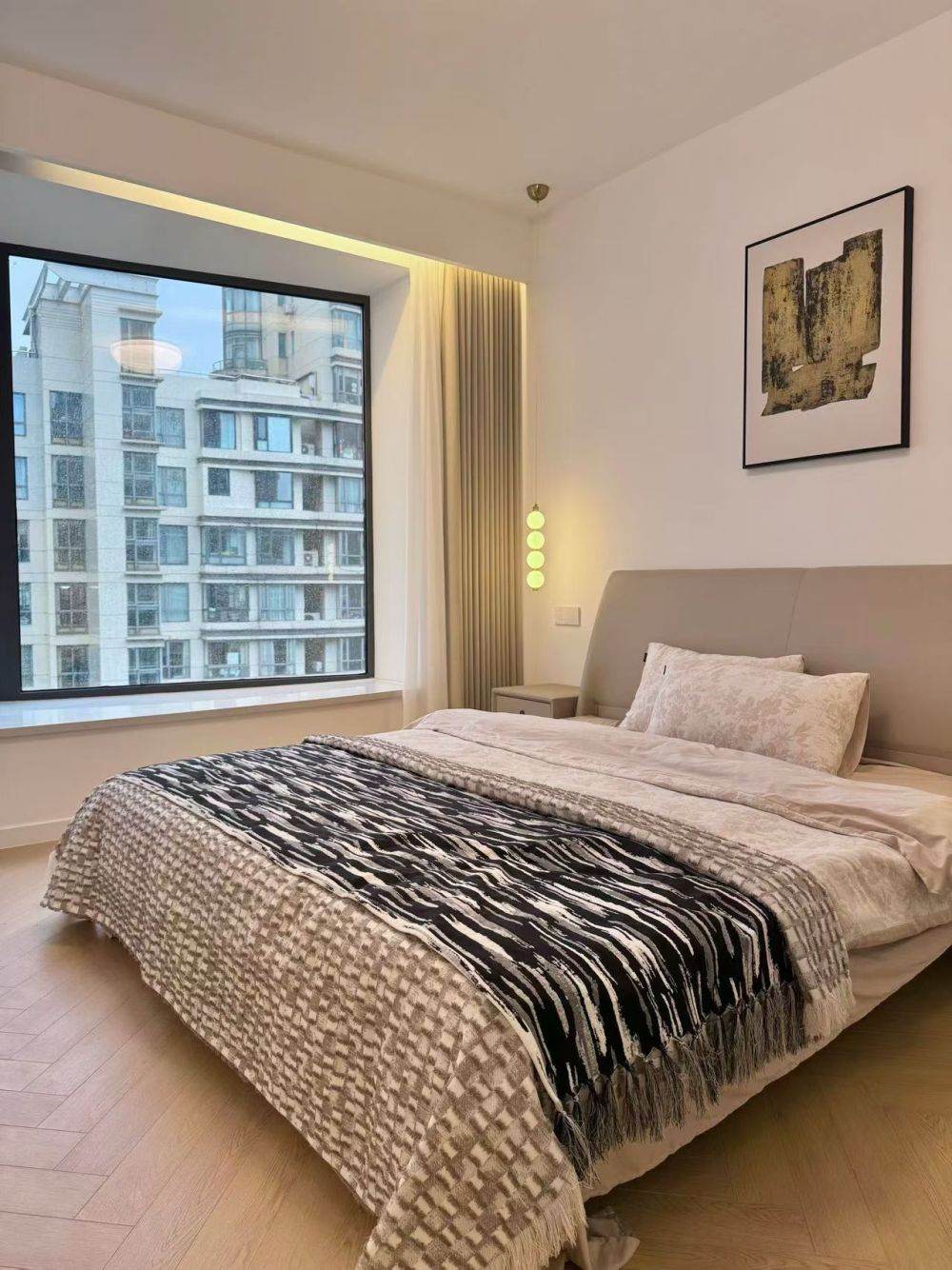 Housing image — Bedroom