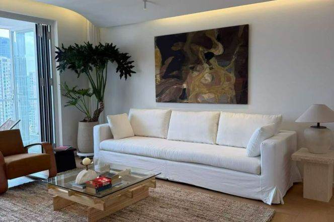 High-Floor 3BR Apartment in Jing'an with Floor-to-Ceiling Windows (L7/L13)
