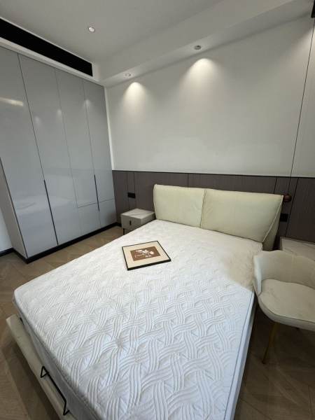 Housing image — Bedroom