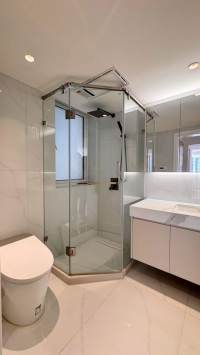 Housing image — Bathroom