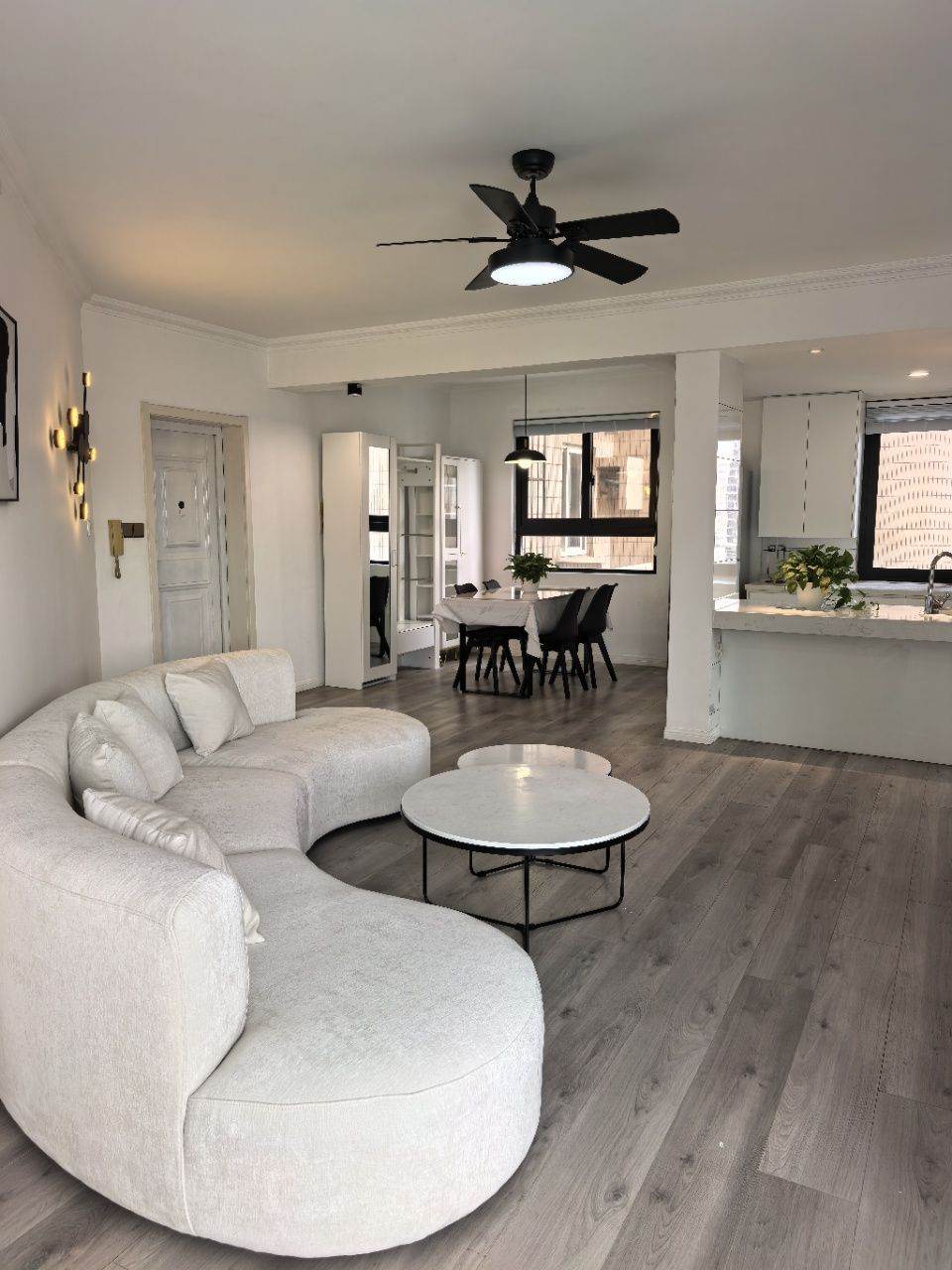 Housing image — Living Room