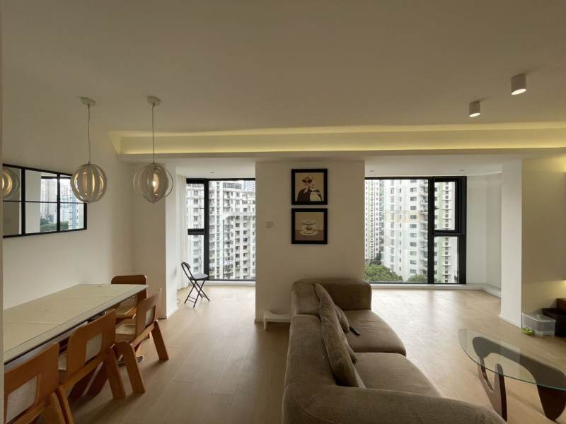 Housing image — Living Room