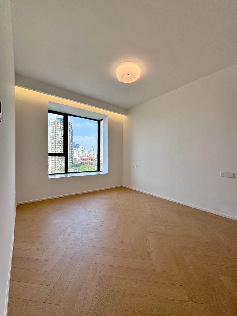 Housing image — Bedroom