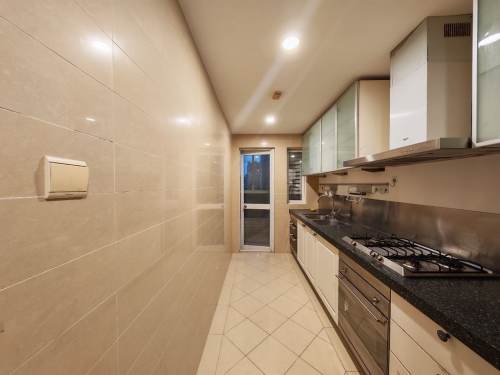 Housing image — Kitchen