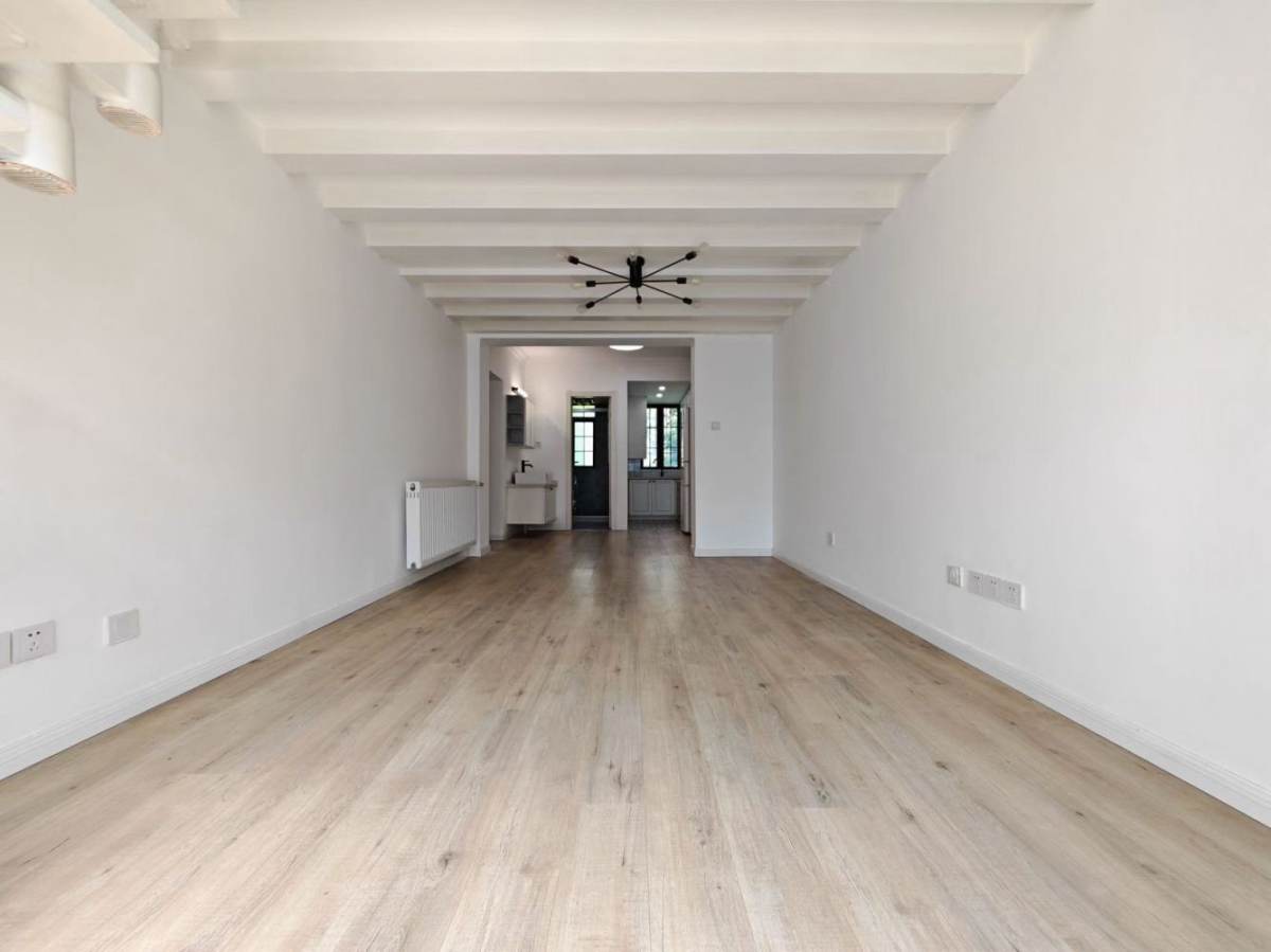Housing image — Living Room